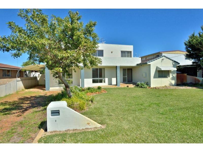 2 Clyde Place, Mandurah WA 6210