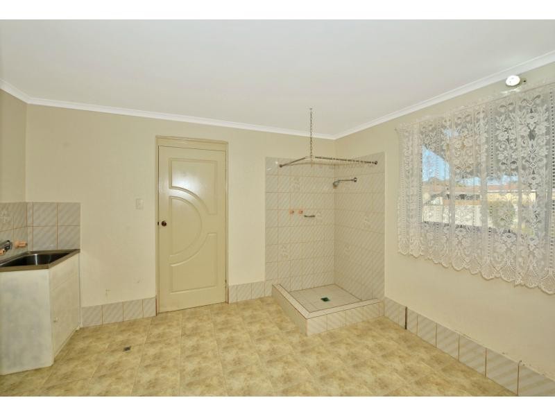 2 Clyde Place, Mandurah WA 6210