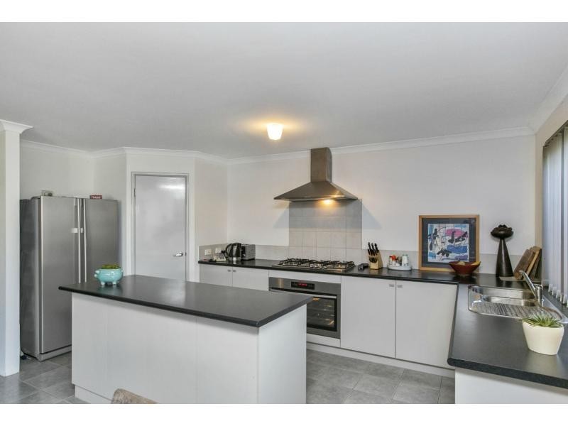 2 Bonnington Way, Baldivis WA 6171