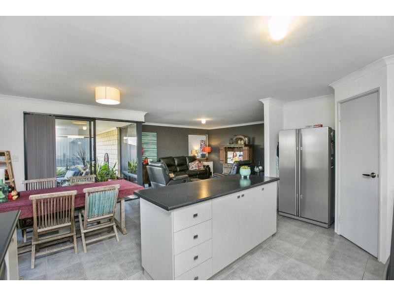 2 Bonnington Way, Baldivis WA 6171