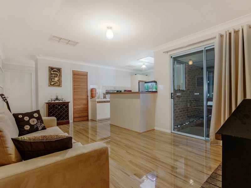 3 Carey Place, Cooloongup WA 6168