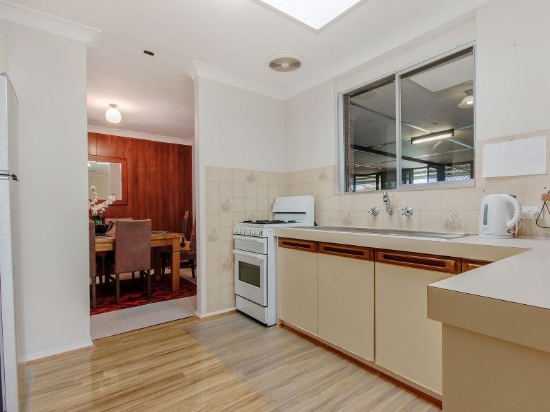 3 Carey Place, Cooloongup WA 6168