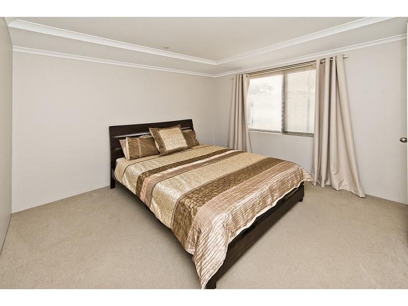 22 Cote D’Azur Gardens, Port Kennedy WA 6172