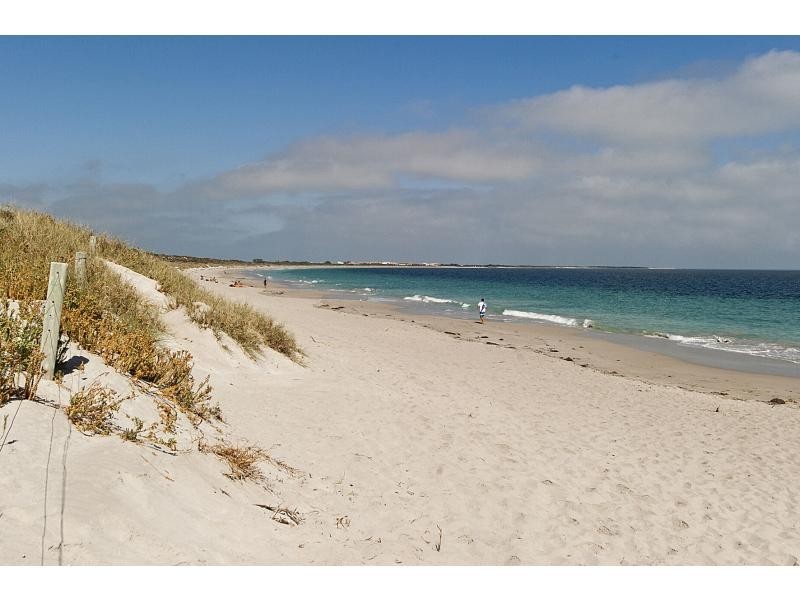 22 Cote D’Azur Gardens, Port Kennedy WA 6172