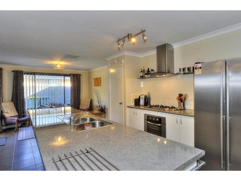 20 Ravensfield Road, Baldivis WA 6171