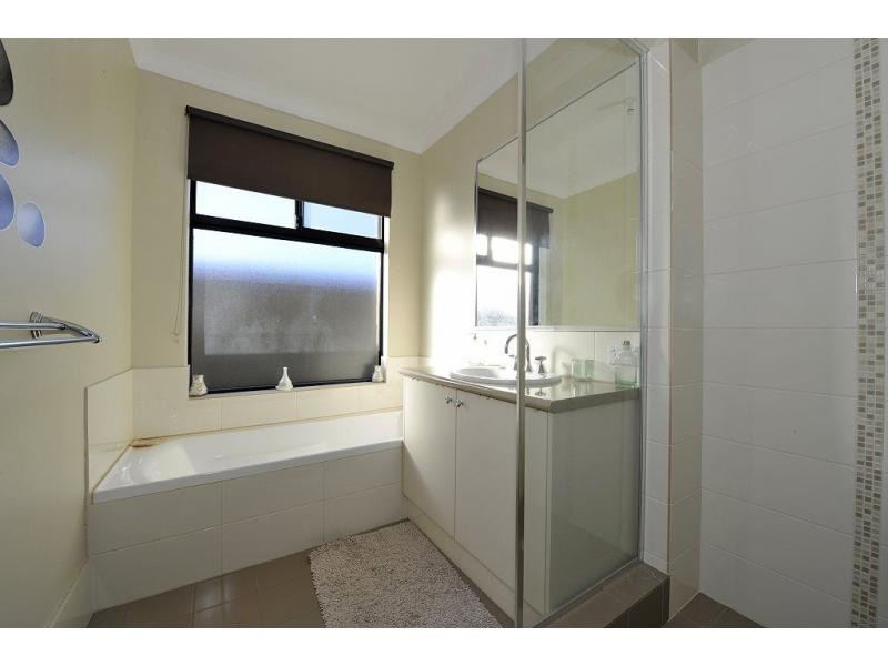 20 Ravensfield Road, Baldivis WA 6171