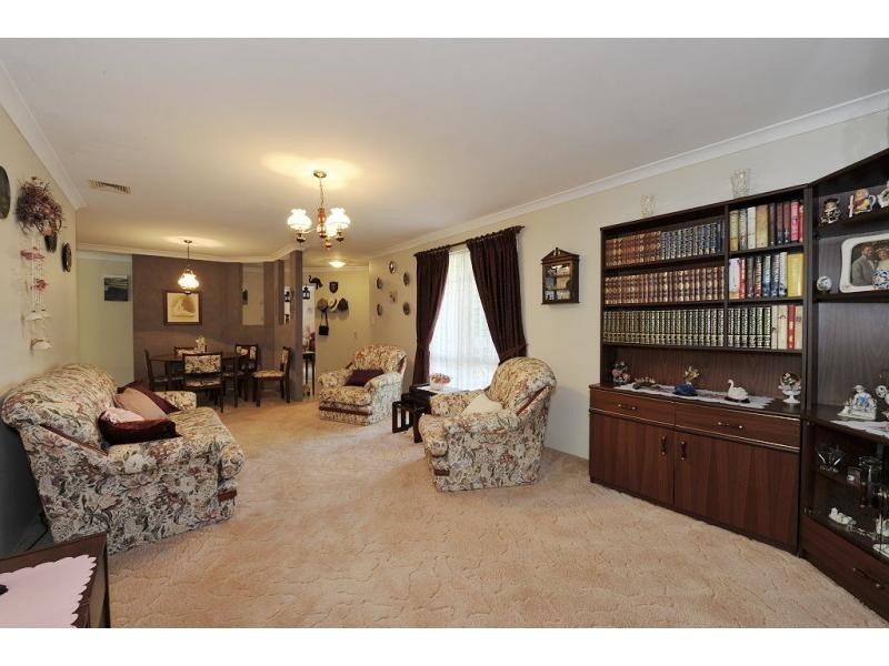 3 Saddler Close, Wellard WA 6170