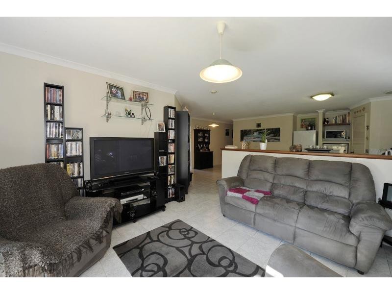 3 Saddler Close, Wellard WA 6170