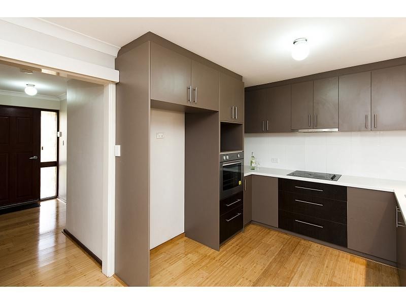 12 Pinedale Way, Safety Bay WA 6169