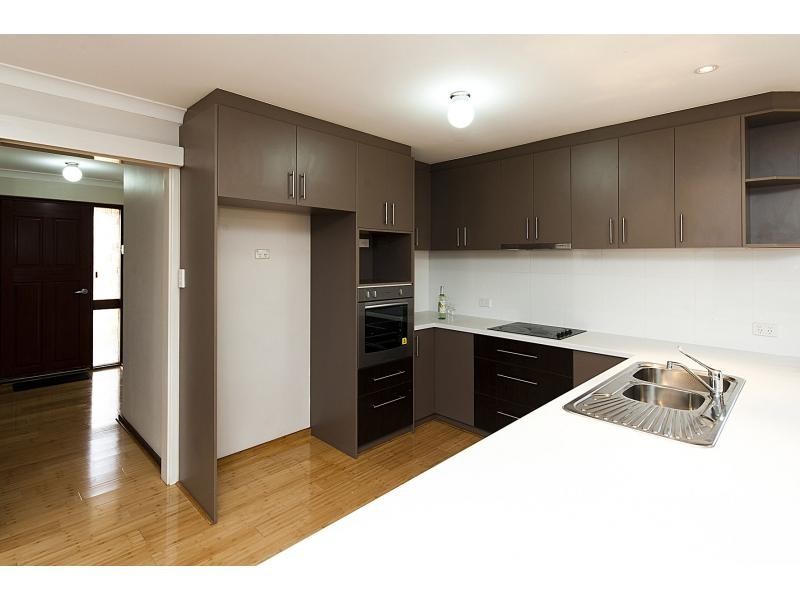 12 Pinedale Way, Safety Bay WA 6169