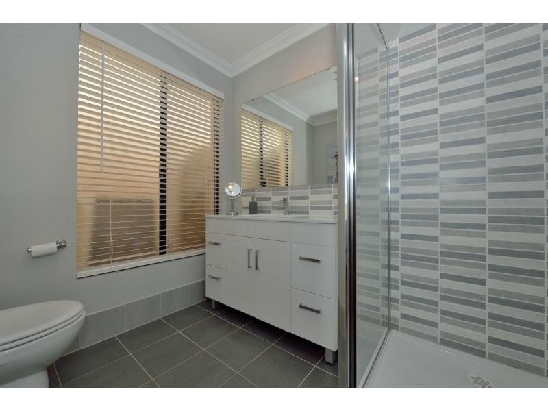 3 Miles Entrance, Baldivis WA 6171