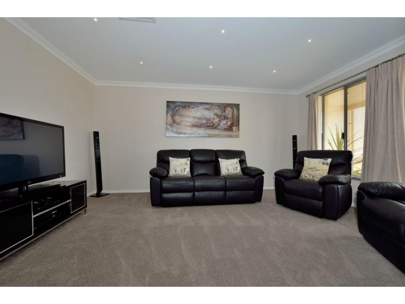 3 Miles Entrance, Baldivis WA 6171