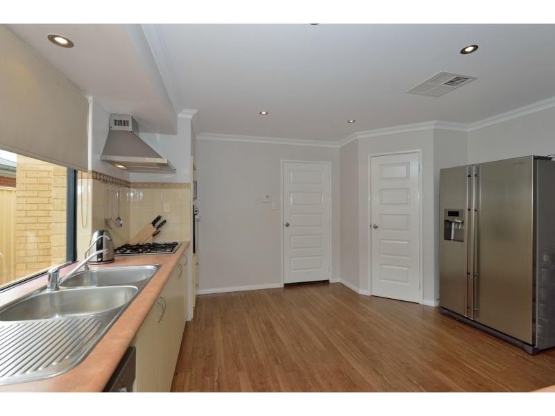 3 Miles Entrance, Baldivis WA 6171
