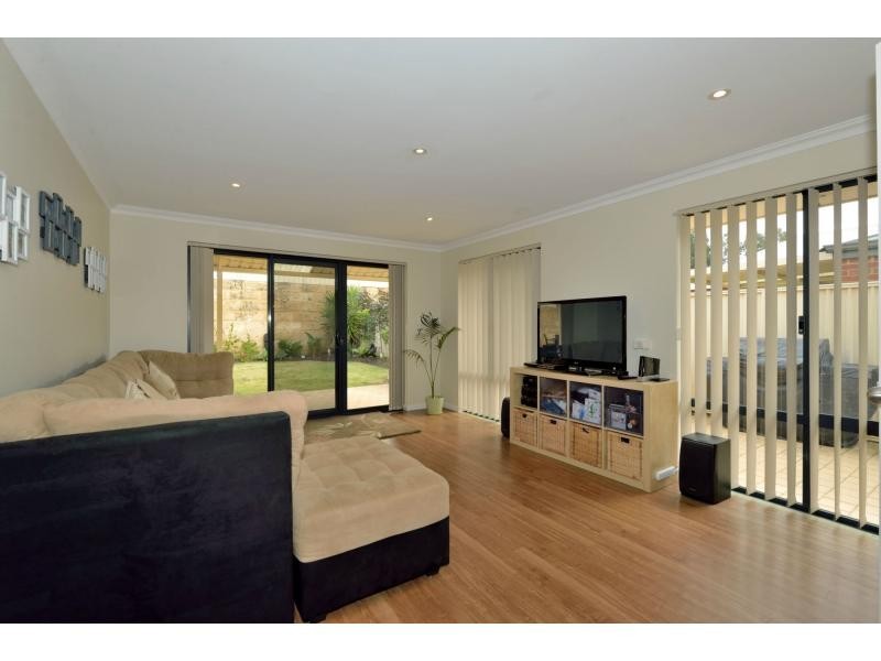 3 Miles Entrance, Baldivis WA 6171
