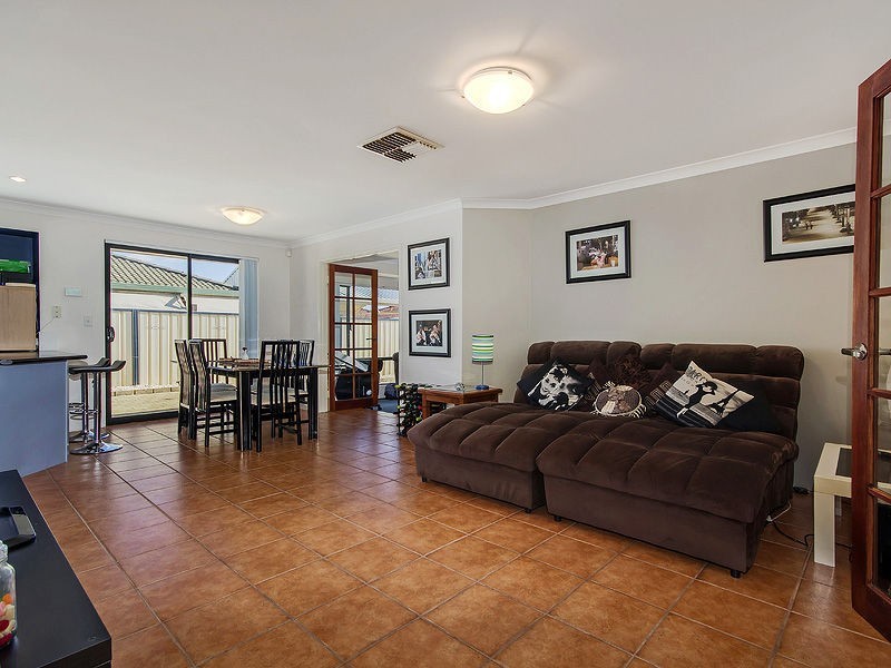 44 Daintree Loop, Bertram WA 6167