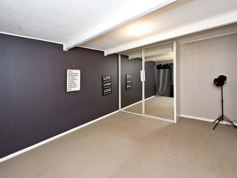 22 Mckenzie Road, Shoalwater WA 6169