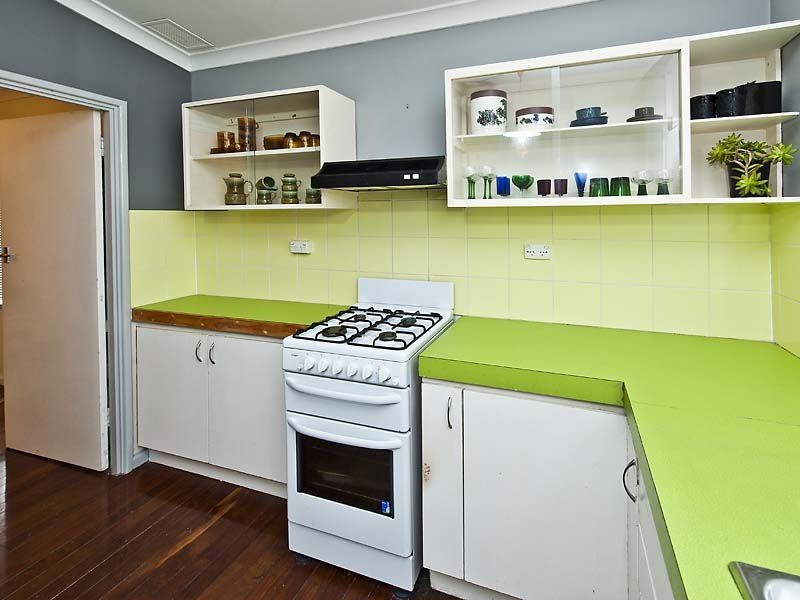 22 Mckenzie Road, Shoalwater WA 6169