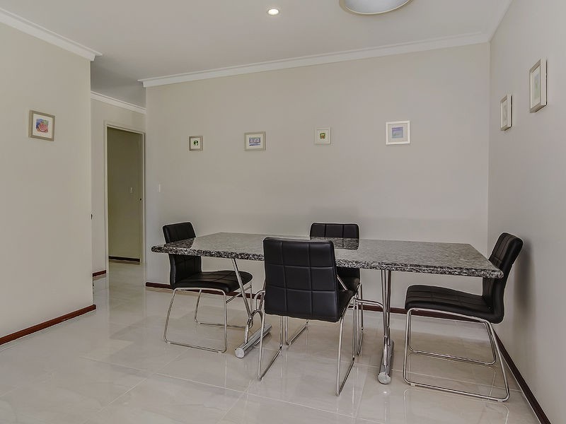 58b Fifth Avenue, Shoalwater WA 6169