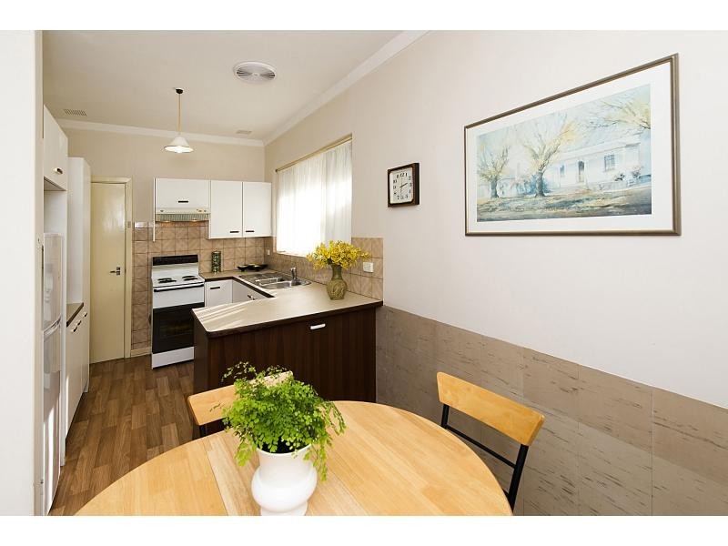 9 Taylor Street, White Gum Valley WA 6162