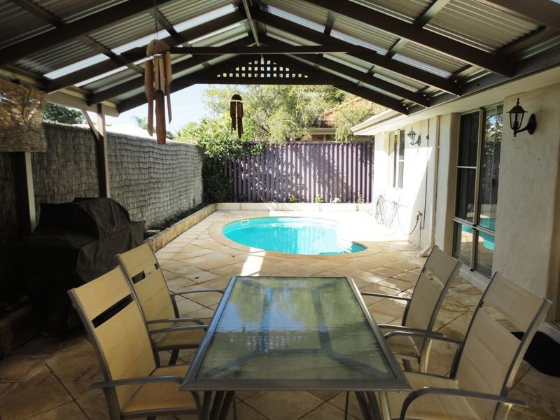 4/42 Barbican Street West, Shelley WA 6148