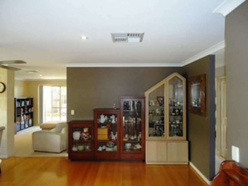 4/42 Barbican Street West, Shelley WA 6148