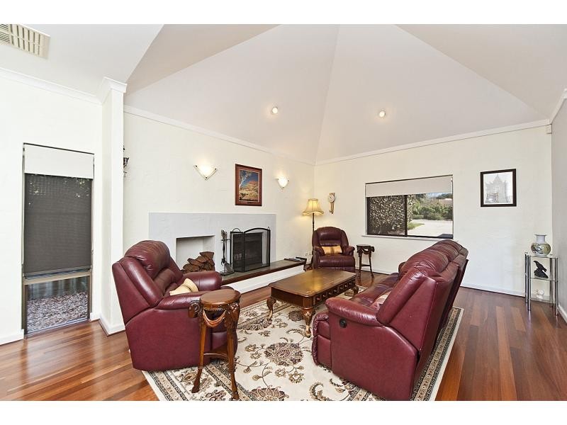 7 Stevens Street, Daglish WA 6008