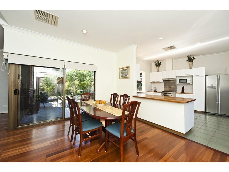 7 Stevens Street, Daglish WA 6008