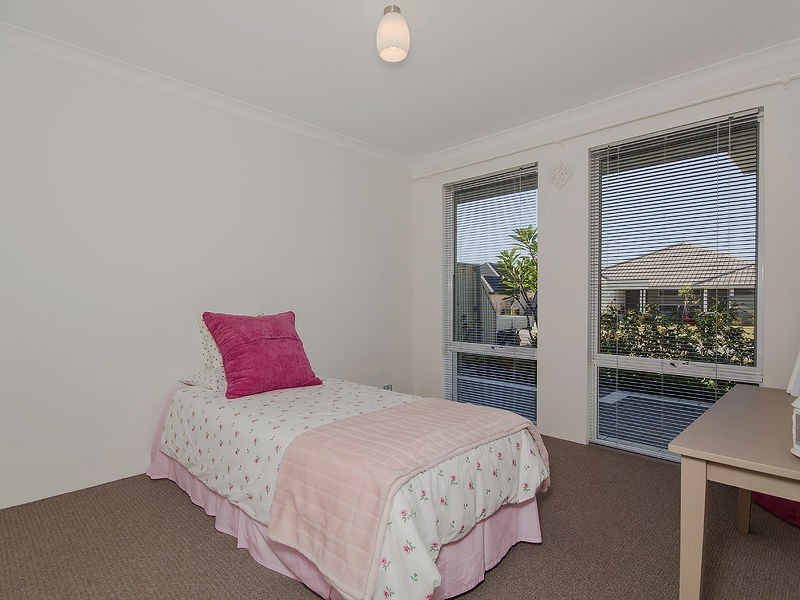 24 Rimfire Road, Baldivis WA 6171