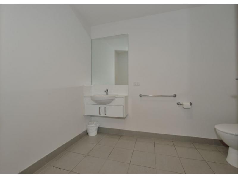 16/6 Points Way, Cockburn Central WA 6164