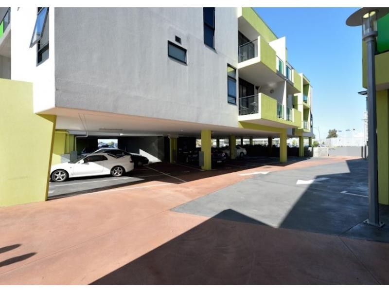 16/6 Points Way, Cockburn Central WA 6164