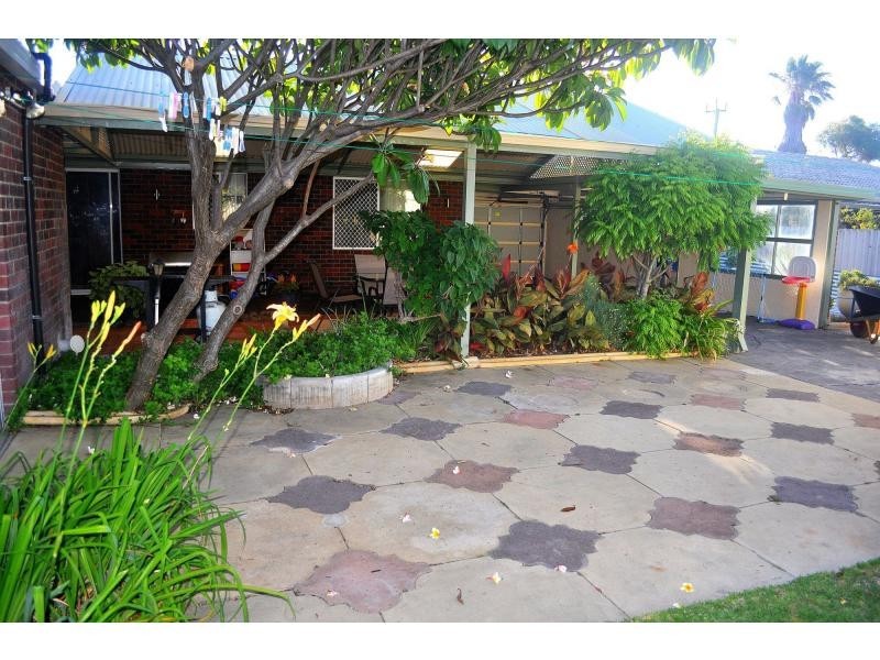 54 Charthouse Road, Safety Bay WA 6169