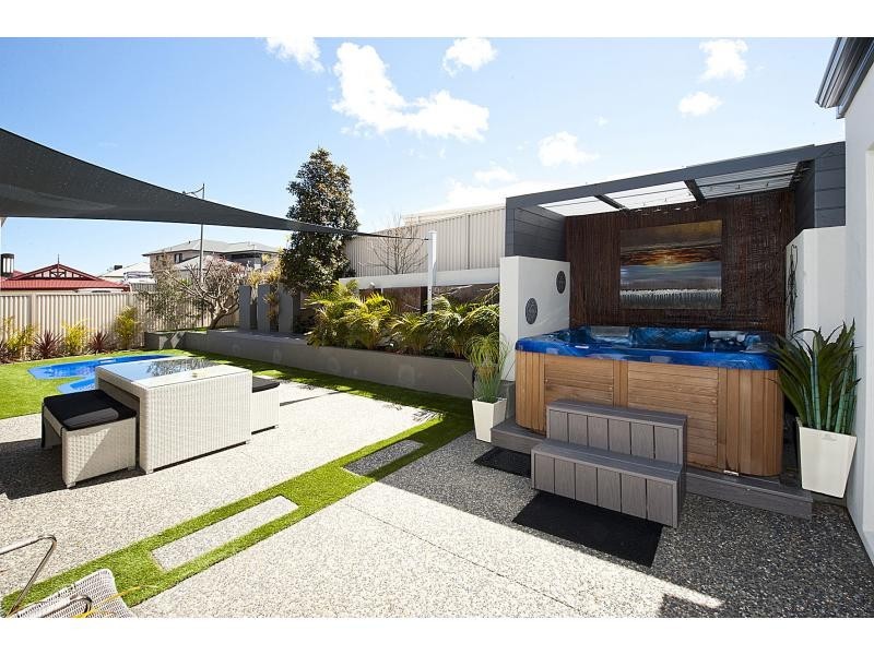 16 Makybe Drive, Baldivis WA 6171