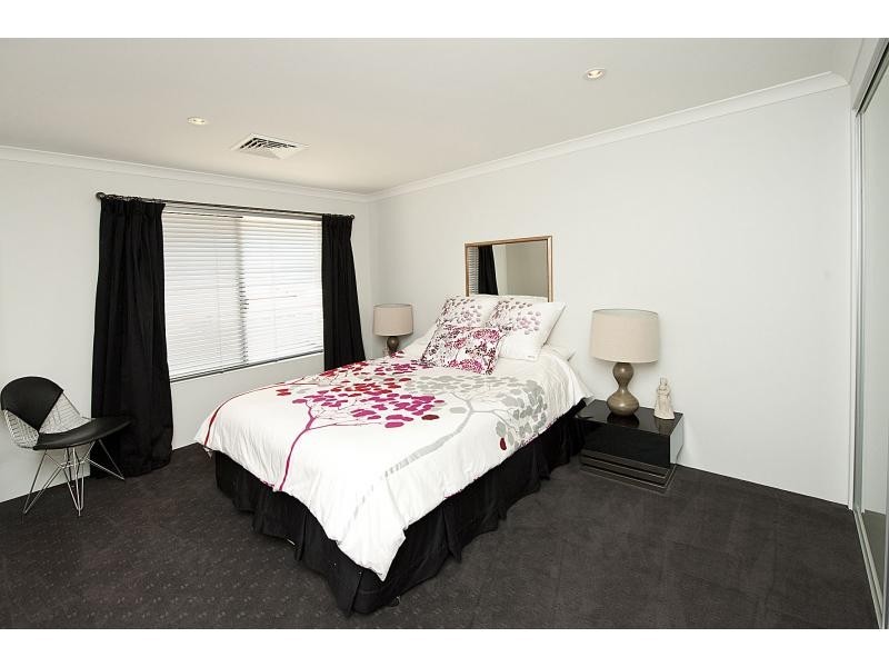 16 Makybe Drive, Baldivis WA 6171