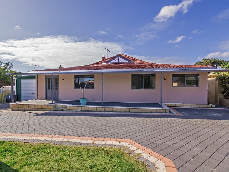 6 Alexandra Street, Rockingham WA 6168