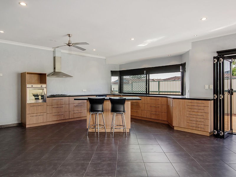 6 Alexandra Street, Rockingham WA 6168