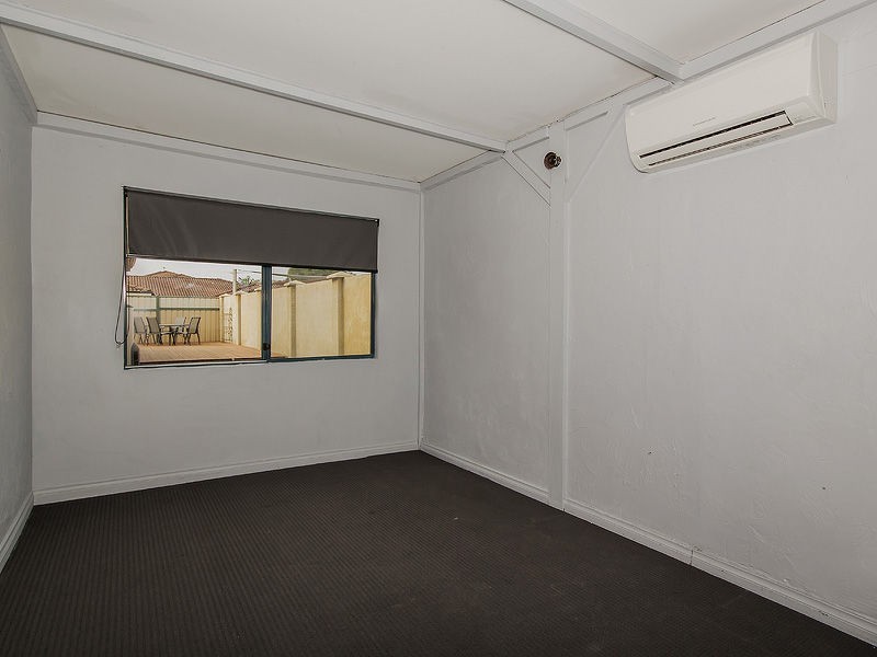 6 Alexandra Street, Rockingham WA 6168