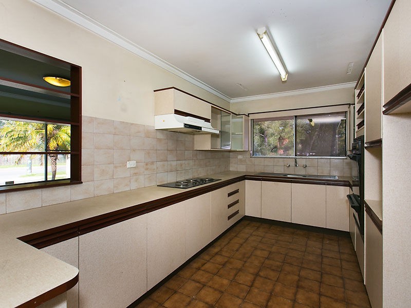 44 Wanaping Road, Kenwick WA 6107