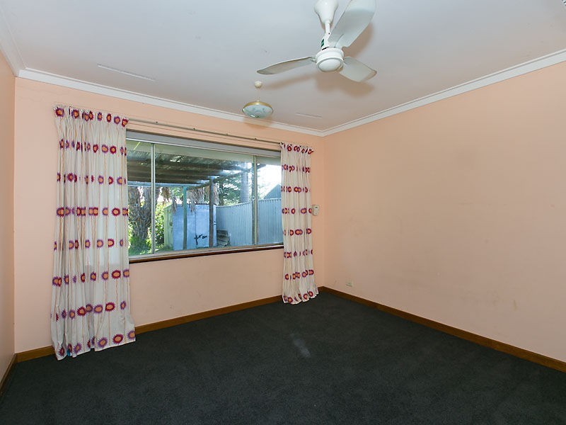 44 Wanaping Road, Kenwick WA 6107
