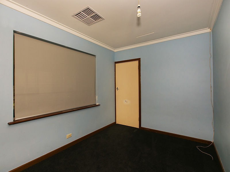 44 Wanaping Road, Kenwick WA 6107