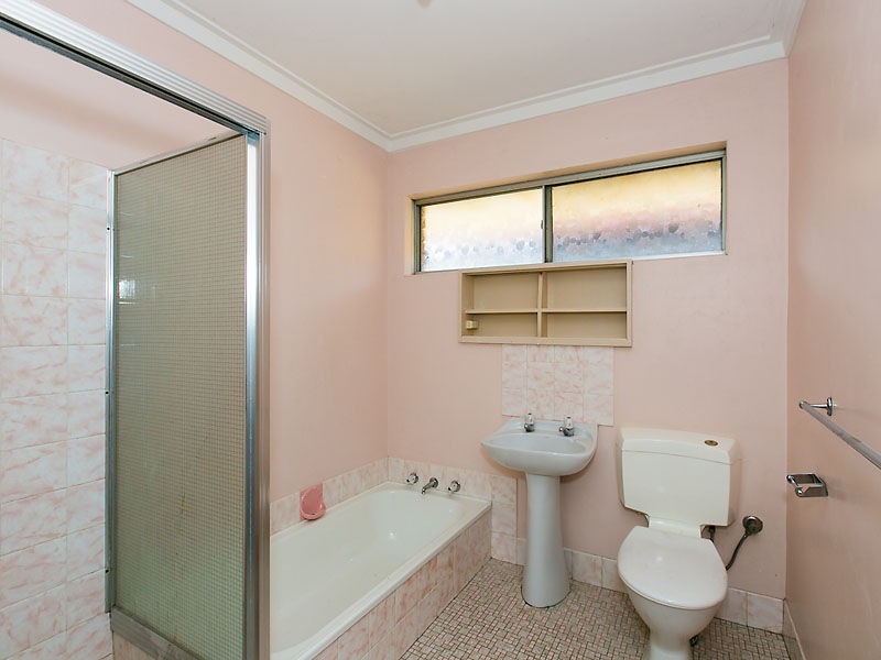 44 Wanaping Road, Kenwick WA 6107