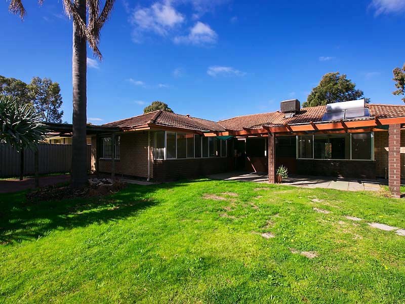 44 Wanaping Road, Kenwick WA 6107