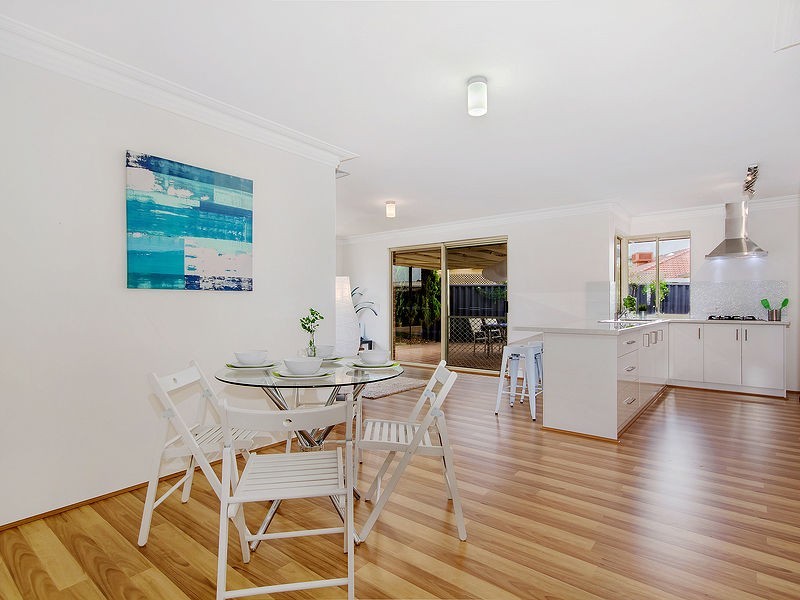 4 Anzac Place, Rockingham WA 6168