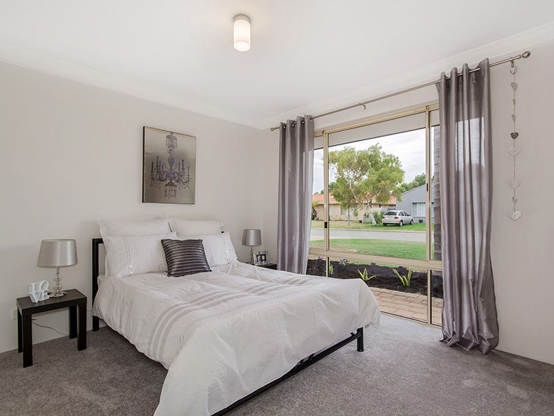 4 Anzac Place, Rockingham WA 6168