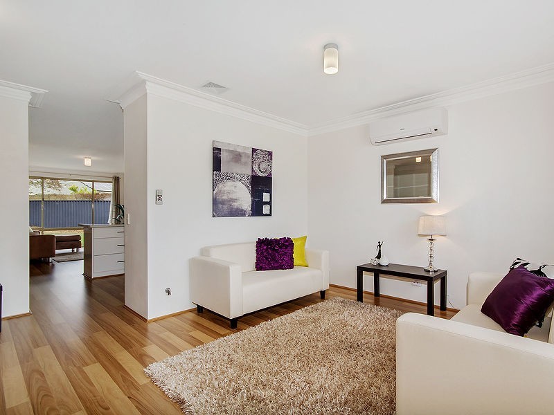 4 Anzac Place, Rockingham WA 6168