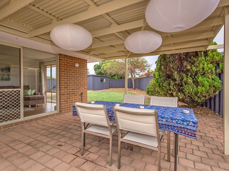 4 Anzac Place, Rockingham WA 6168