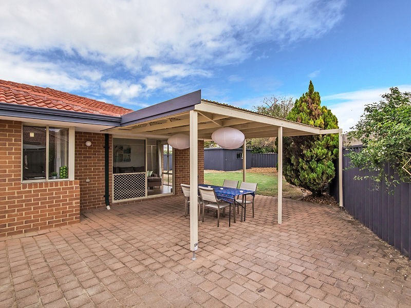 4 Anzac Place, Rockingham WA 6168