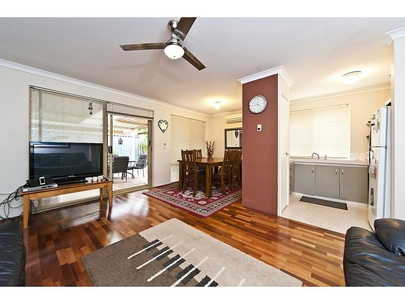 22/10 Hawkins Street, Rockingham WA 6168