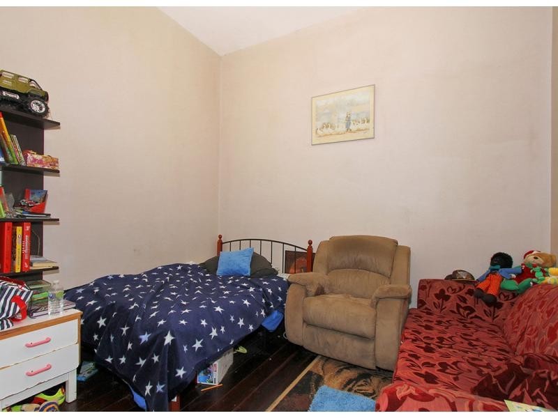 36 Byers Road, Midland WA 6056