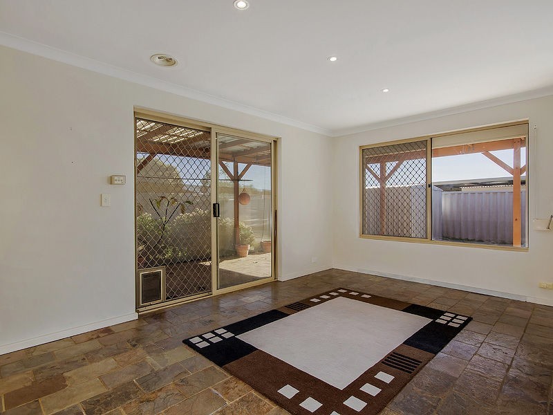 31 Sextant Avenue, Waikiki WA 6169