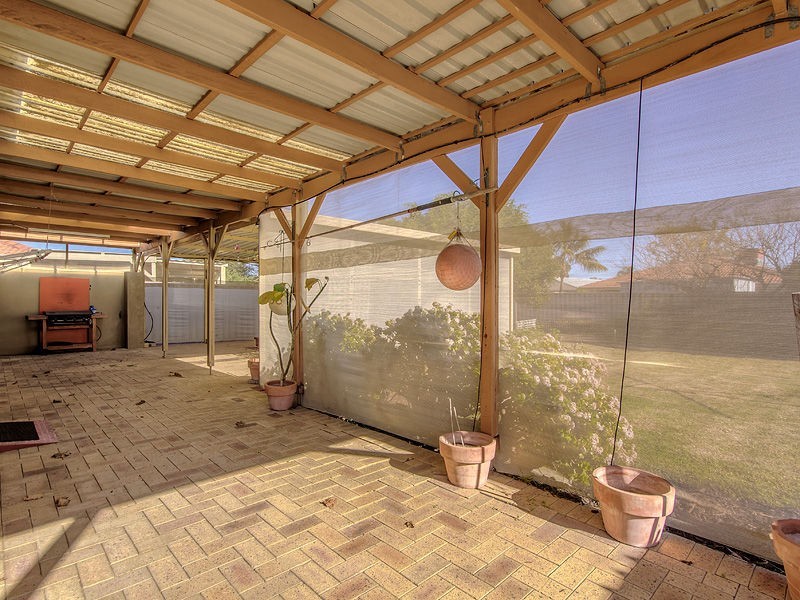 31 Sextant Avenue, Waikiki WA 6169